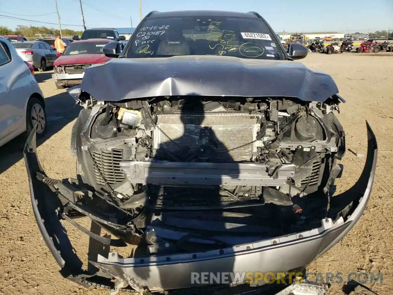 9 Photograph of a damaged car SADCM2FV7LA647627 JAGUAR F-PACE 2020