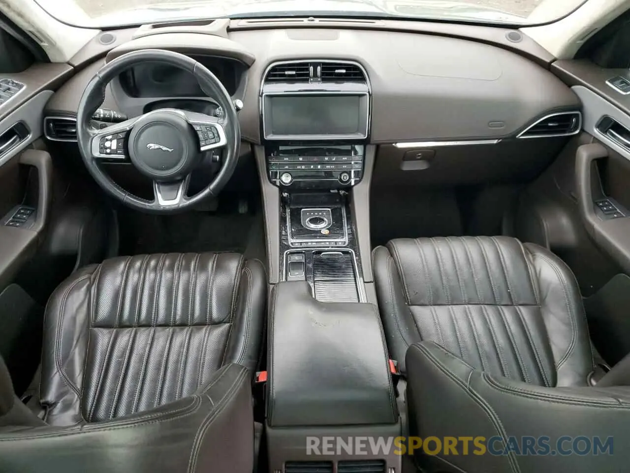 8 Photograph of a damaged car SADCN2GX4LA624917 JAGUAR F-PACE 2020