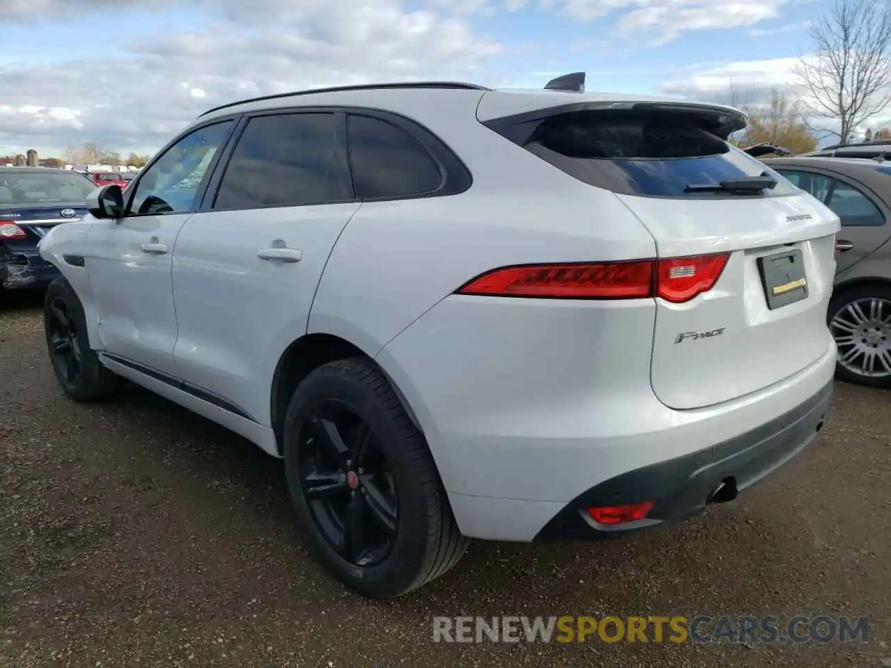 3 Photograph of a damaged car SADCP2FX1LA651181 JAGUAR F-PACE 2020