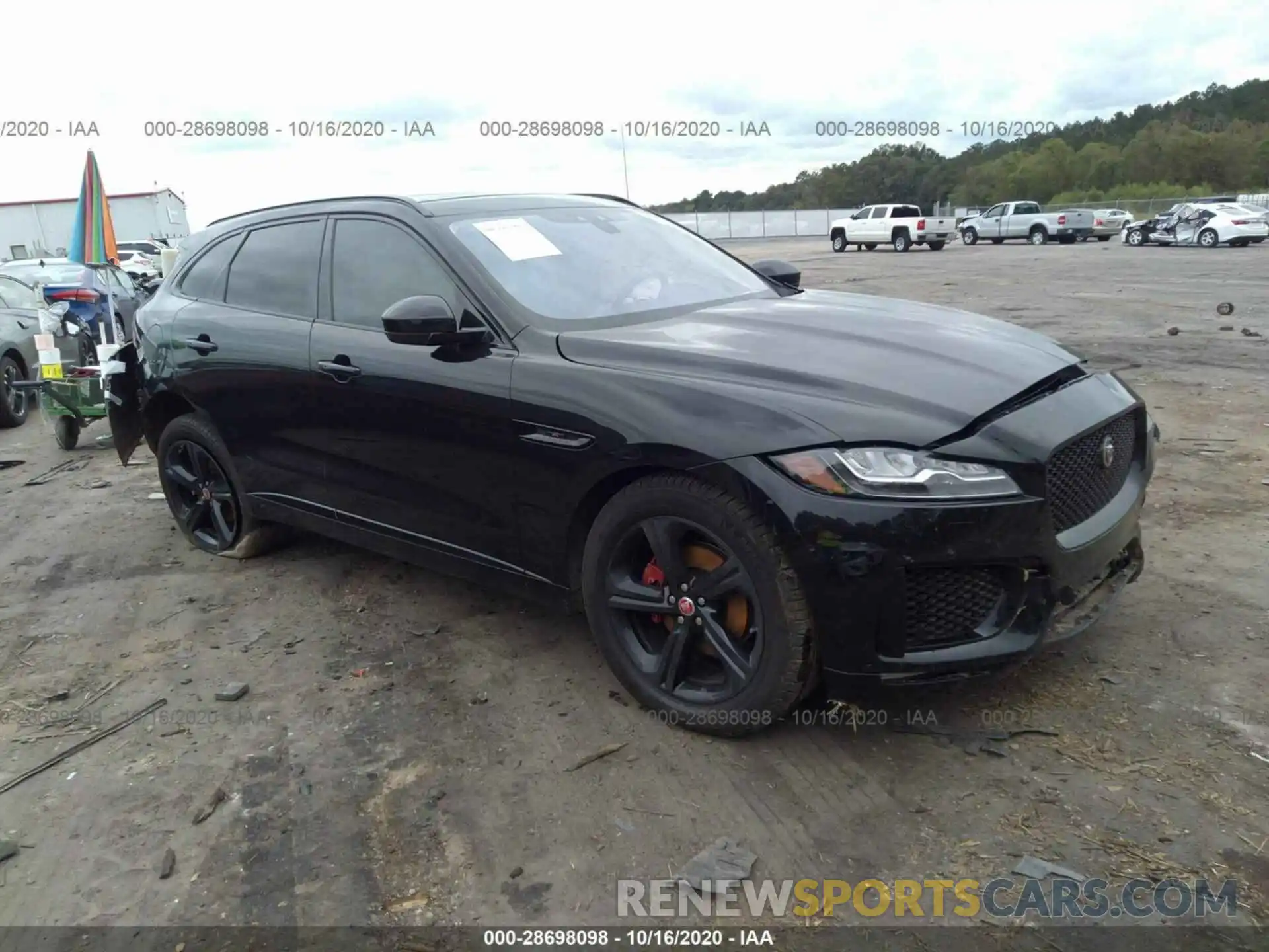 1 Photograph of a damaged car SADCP2FX2LA617167 JAGUAR F-PACE 2020