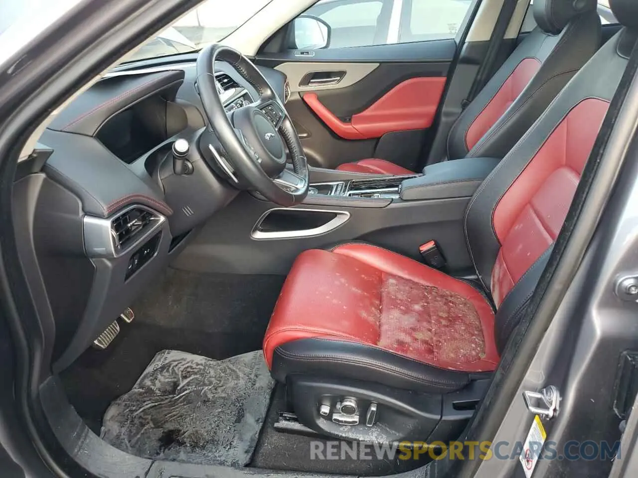 7 Photograph of a damaged car SADCP2FX4LA617865 JAGUAR F-PACE 2020