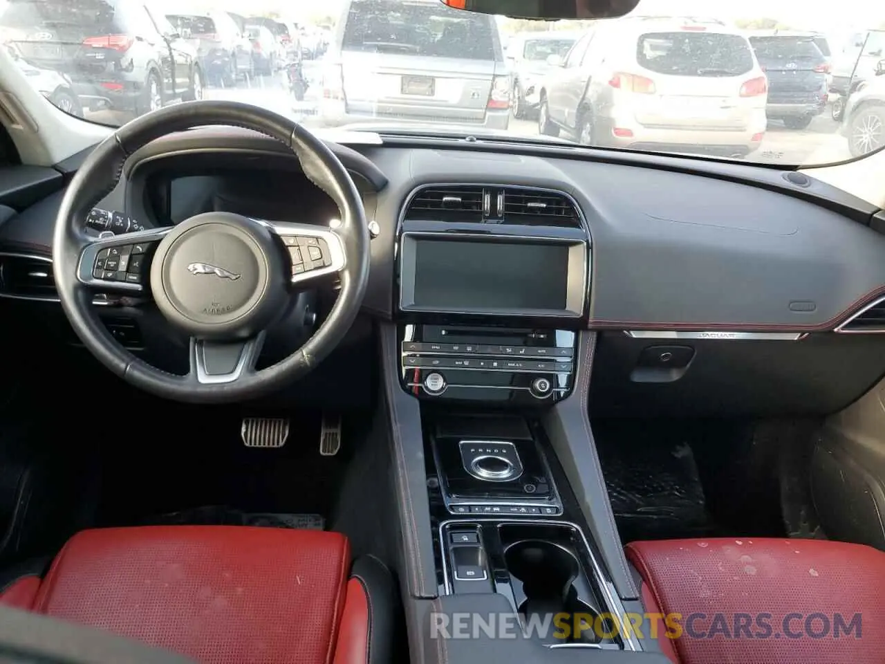 8 Photograph of a damaged car SADCP2FX4LA617865 JAGUAR F-PACE 2020