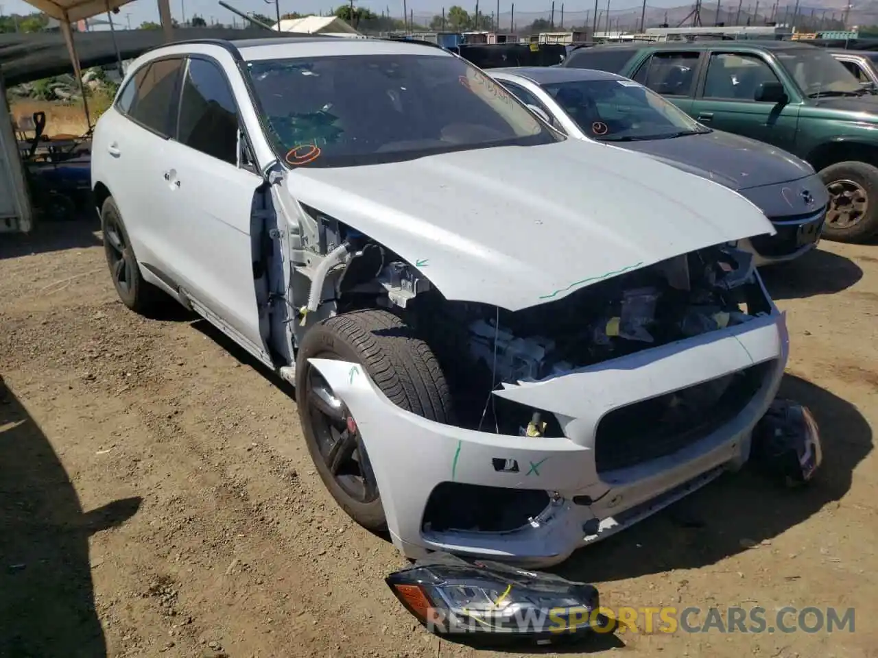 1 Photograph of a damaged car SADCP2FX7LA622316 JAGUAR F-PACE 2020