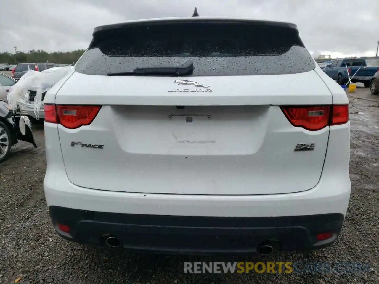 9 Photograph of a damaged car SADCS2FX0LA645757 JAGUAR F-PACE 2020