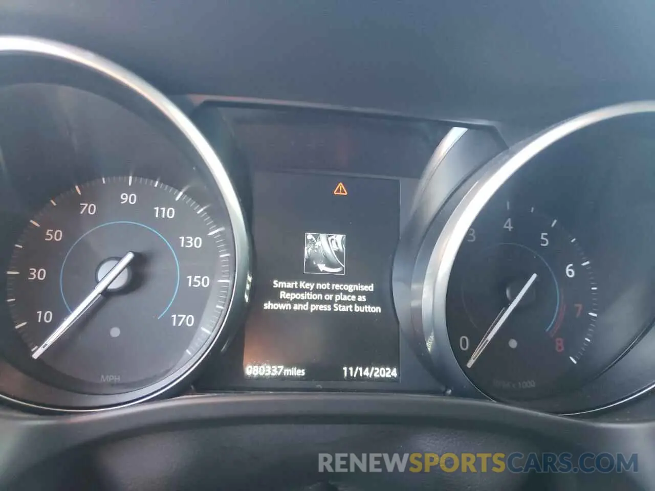 9 Photograph of a damaged car SADCS2FX1LA640681 JAGUAR F-PACE 2020