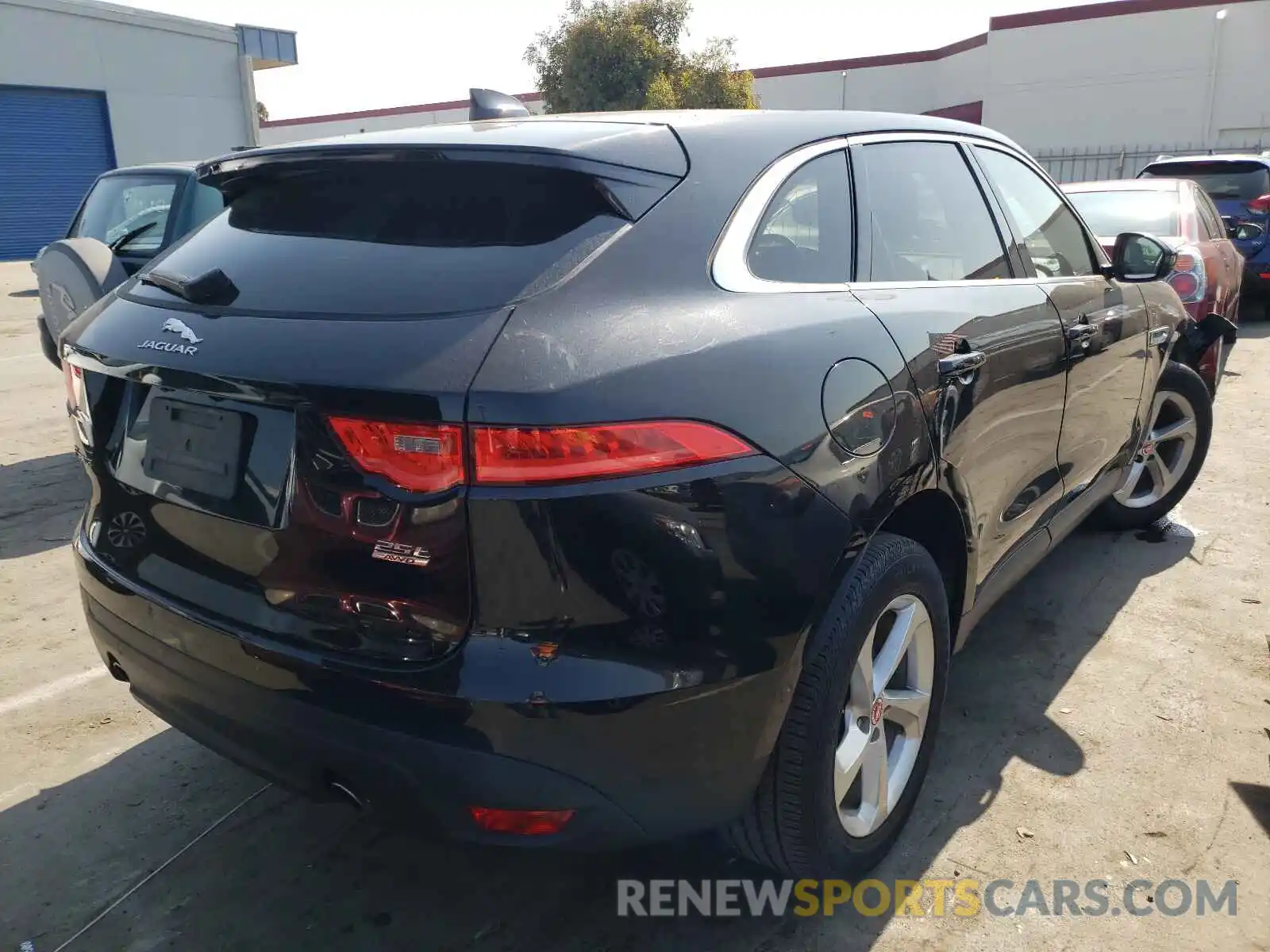 4 Photograph of a damaged car SADCS2FX3LA644781 JAGUAR F-PACE 2020