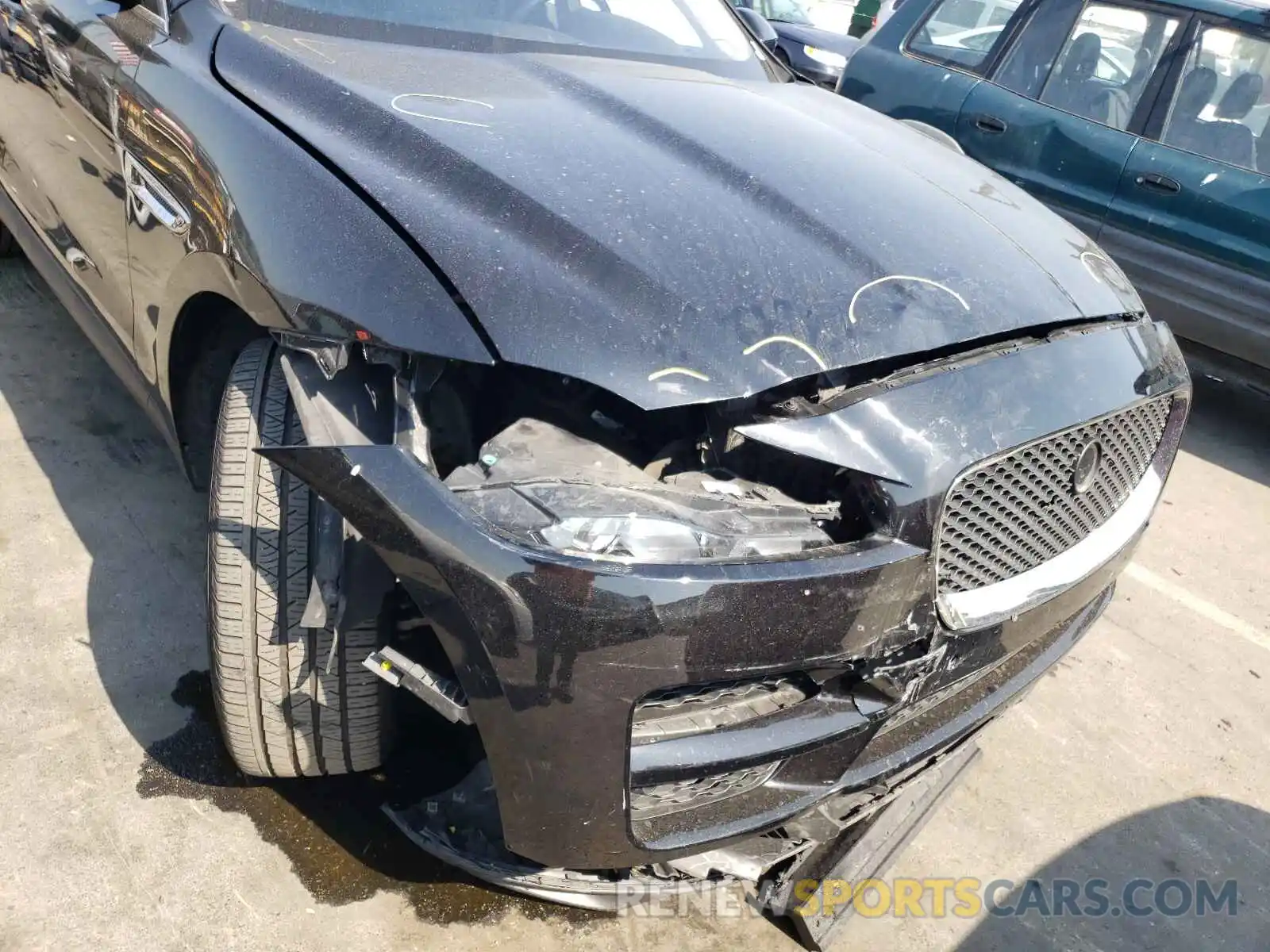 9 Photograph of a damaged car SADCS2FX3LA644781 JAGUAR F-PACE 2020