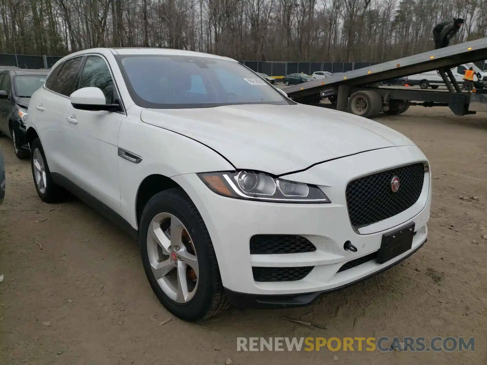 1 Photograph of a damaged car SADCS2FX7LA645884 JAGUAR F-PACE 2020