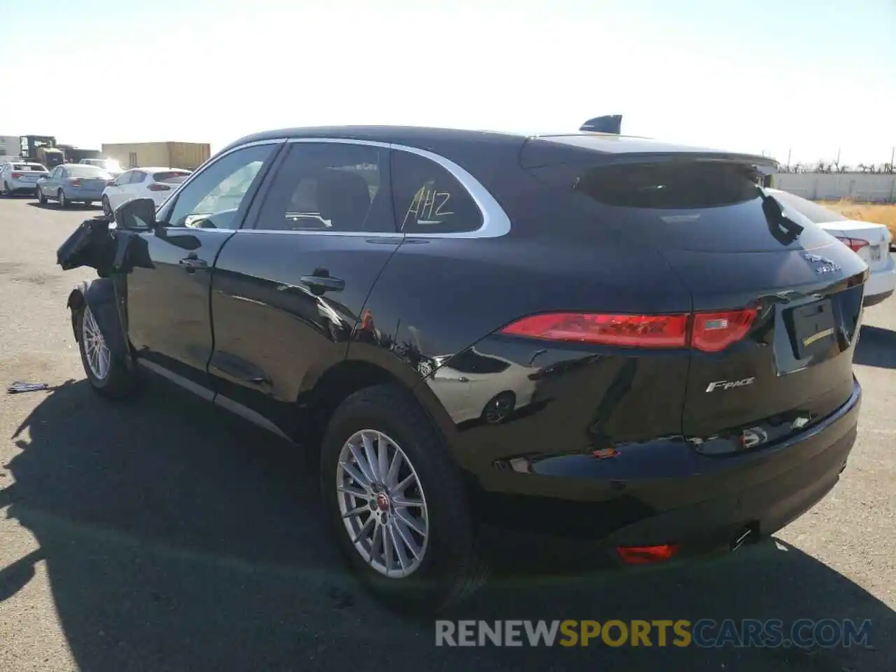 3 Photograph of a damaged car SADCS2FX8LA643223 JAGUAR F-PACE 2020