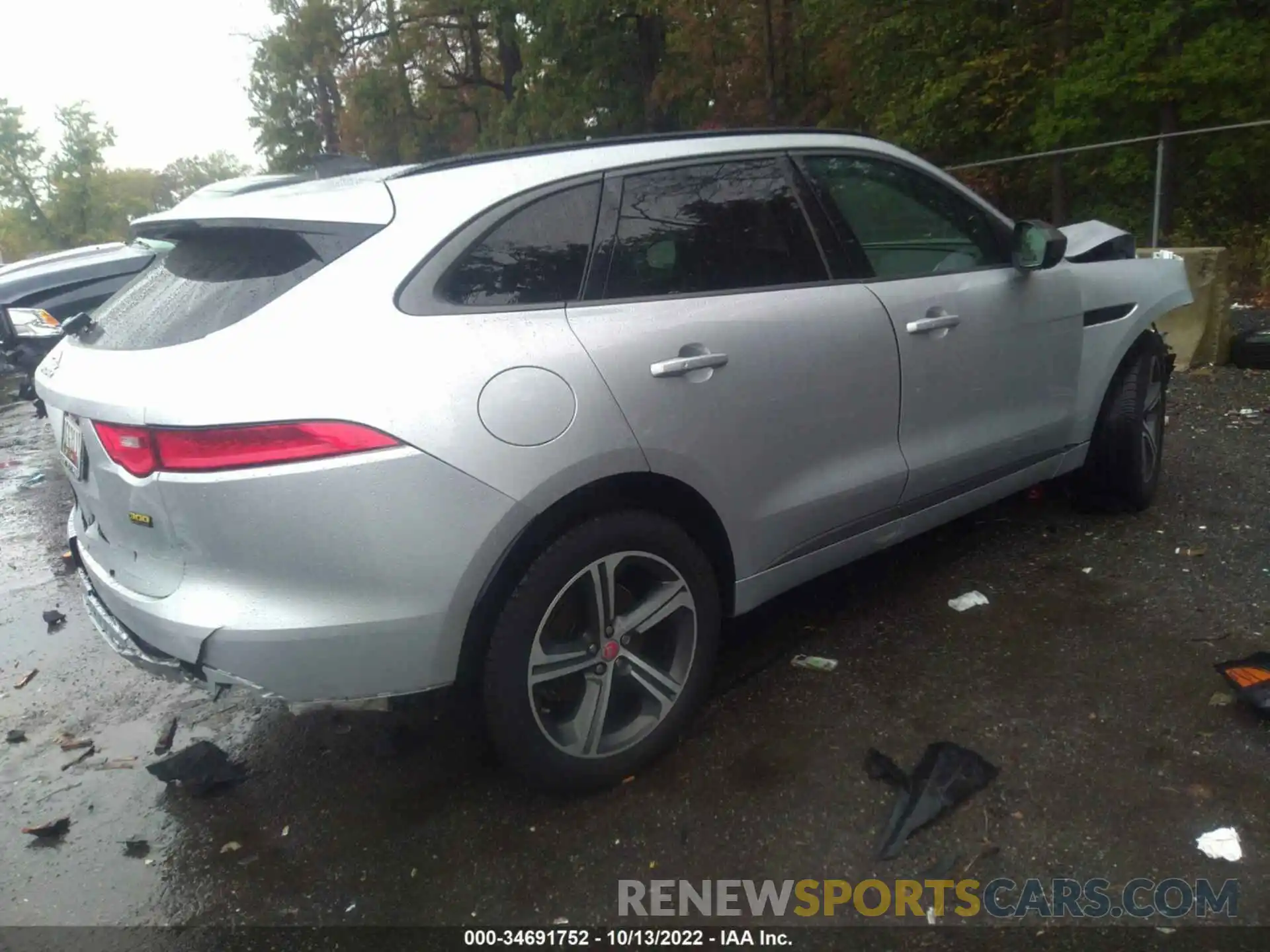 4 Photograph of a damaged car SADCX2GX5LA652302 JAGUAR F-PACE 2020