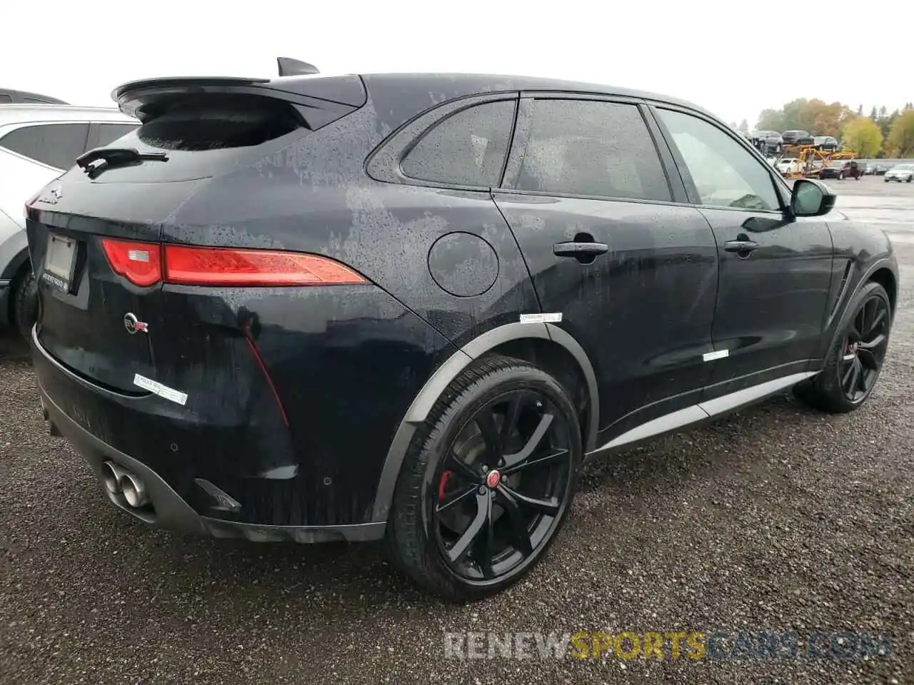 4 Photograph of a damaged car SADCZ2EE1LA644080 JAGUAR F-PACE 2020