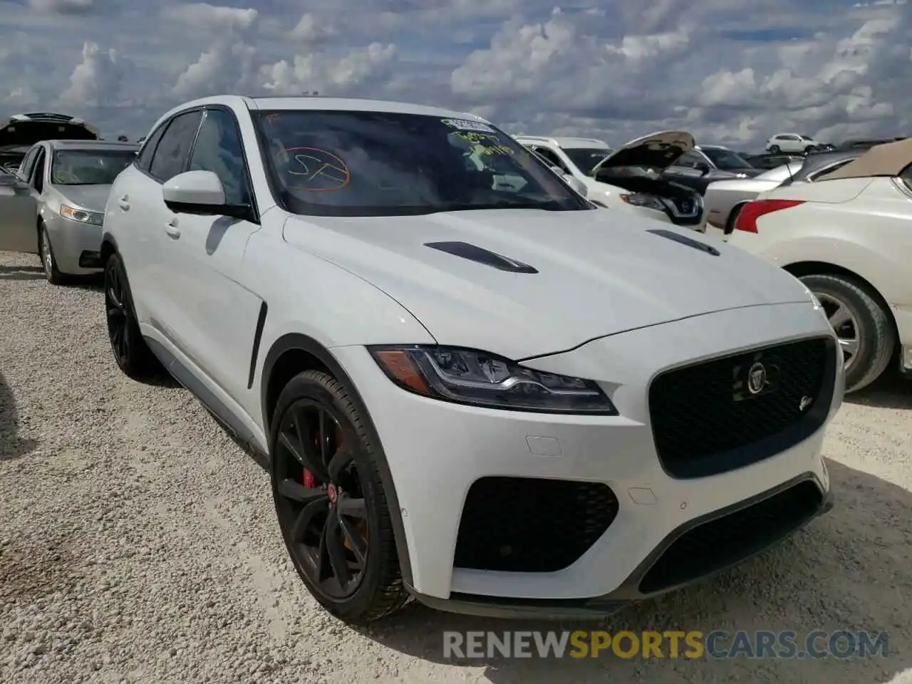 1 Photograph of a damaged car SADCZ2EE3LA619195 JAGUAR F-PACE 2020