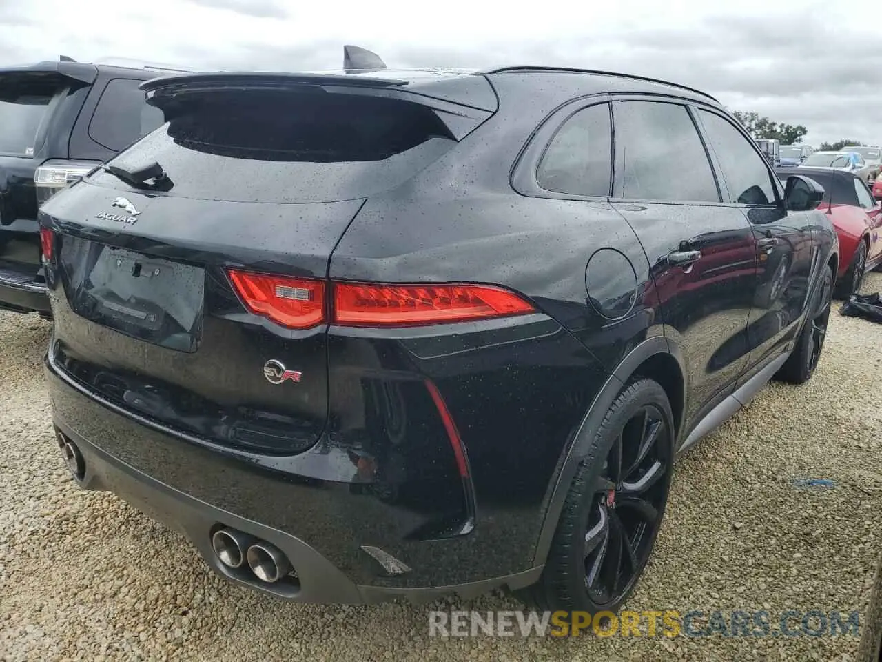 3 Photograph of a damaged car SADCZ2EE5LA660248 JAGUAR F-PACE 2020