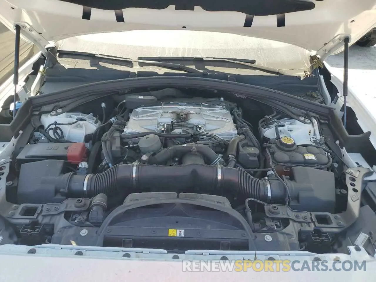 11 Photograph of a damaged car SADCZ2EE8LA631407 JAGUAR F-PACE 2020