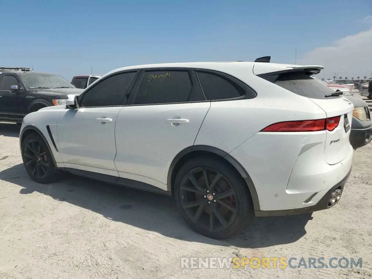 2 Photograph of a damaged car SADCZ2EE8LA631407 JAGUAR F-PACE 2020