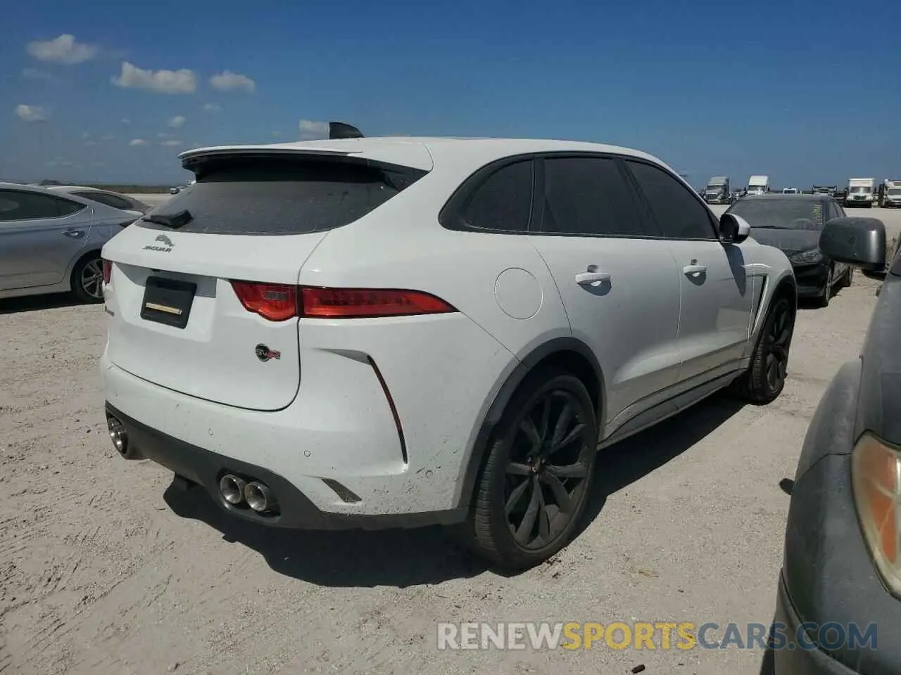 3 Photograph of a damaged car SADCZ2EE8LA631407 JAGUAR F-PACE 2020
