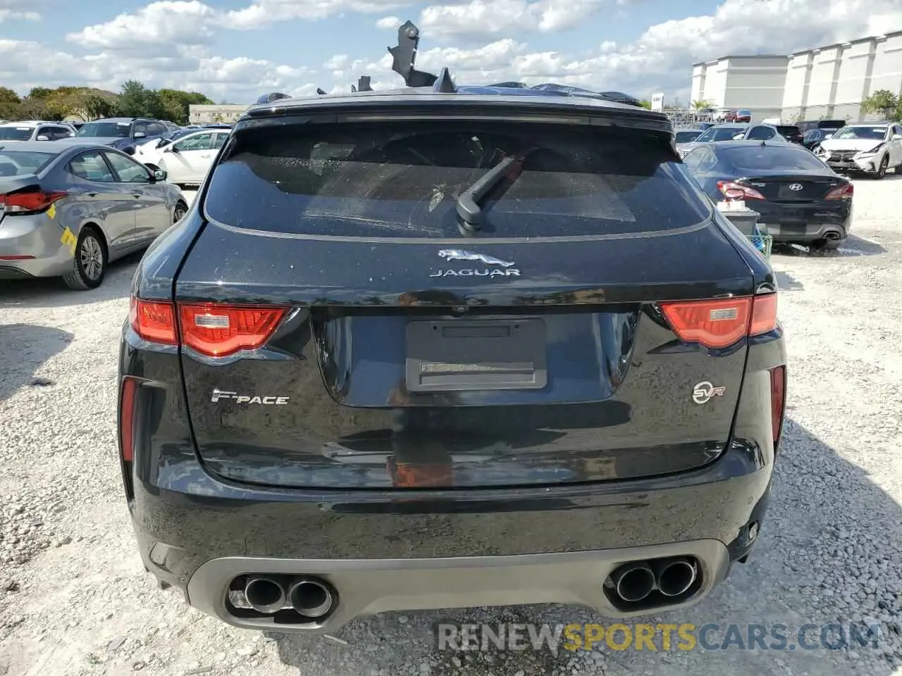 6 Photograph of a damaged car SADCZ2EE9LA619203 JAGUAR F-PACE 2020
