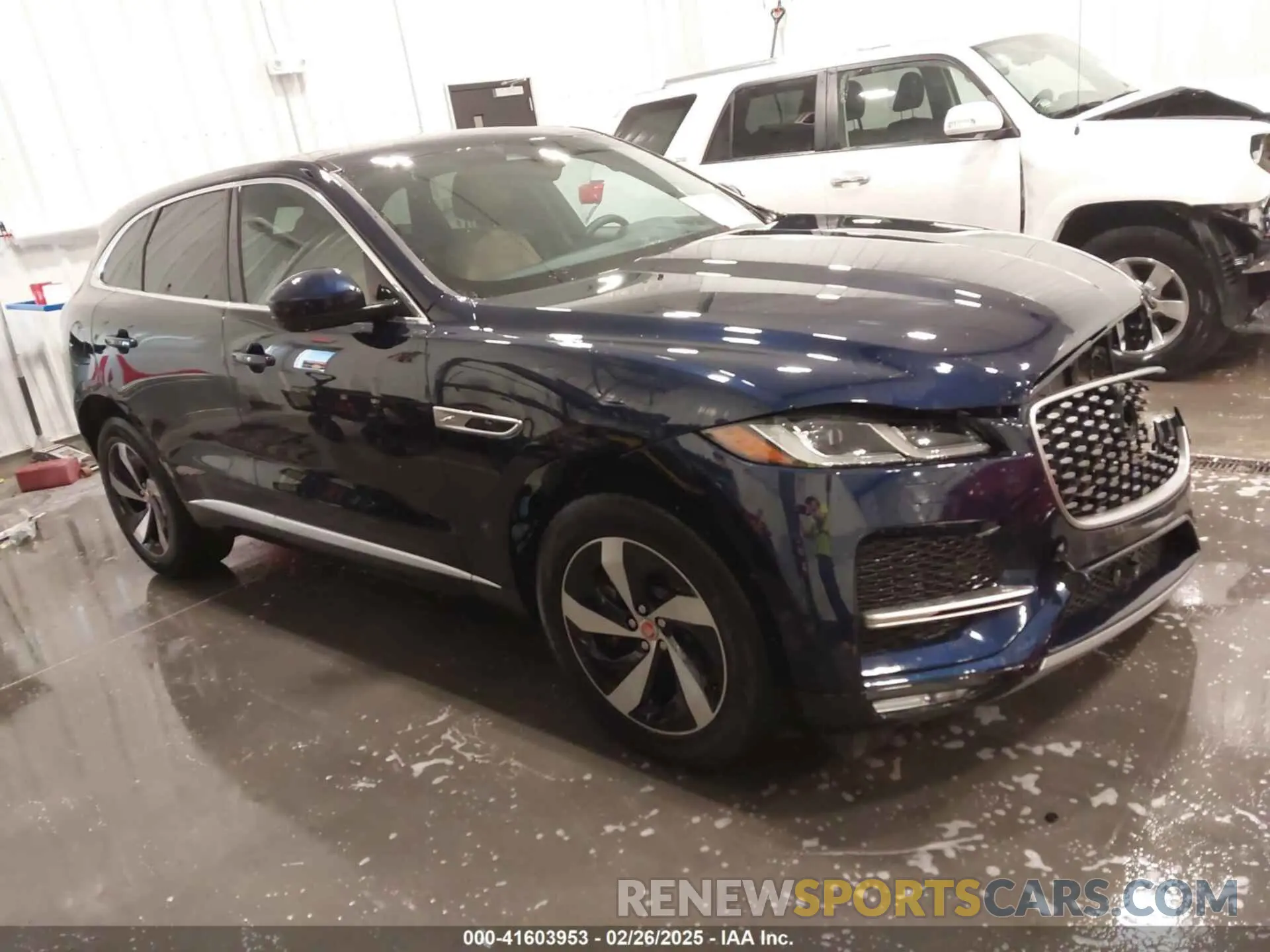 1 Photograph of a damaged car SADCJ2EU0MA680777 JAGUAR F-PACE 2021