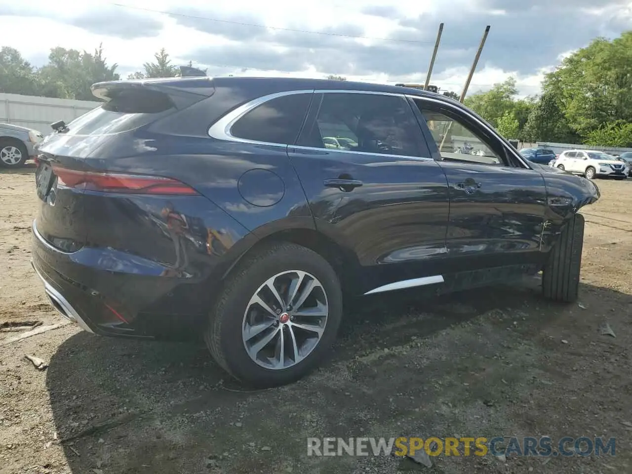 3 Photograph of a damaged car SADCJ2EU6MA667922 JAGUAR F-PACE 2021