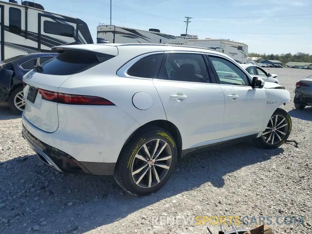 3 Photograph of a damaged car SADCJ2EU8MA669378 JAGUAR F-PACE 2021