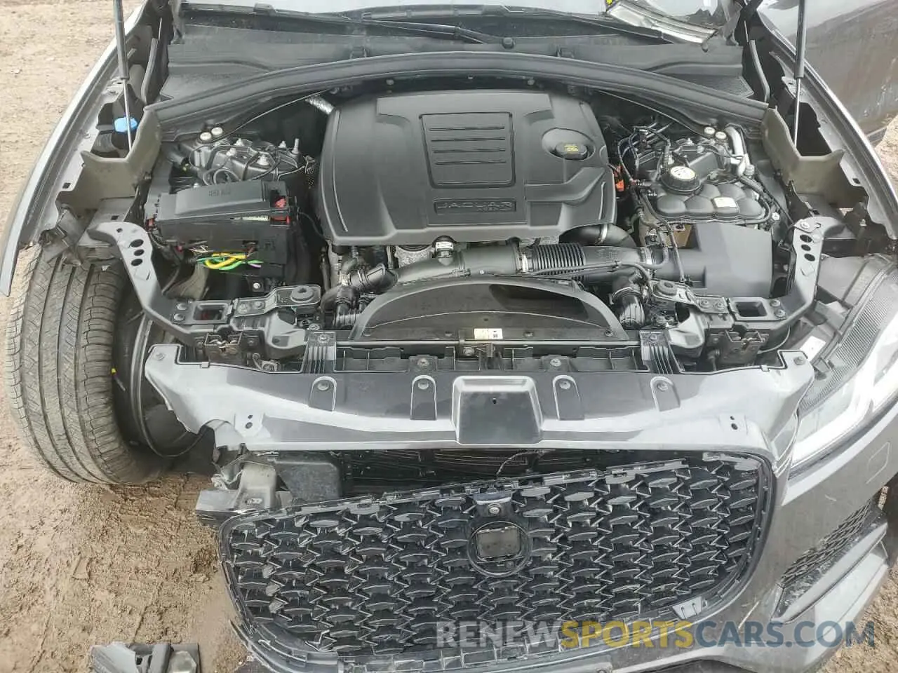 12 Photograph of a damaged car SADCJ2EX0MA681308 JAGUAR F-PACE 2021
