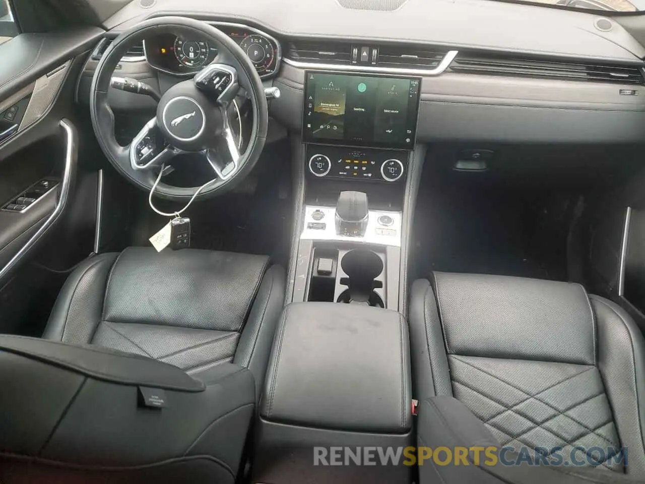 8 Photograph of a damaged car SADCJ2EX0MA681308 JAGUAR F-PACE 2021