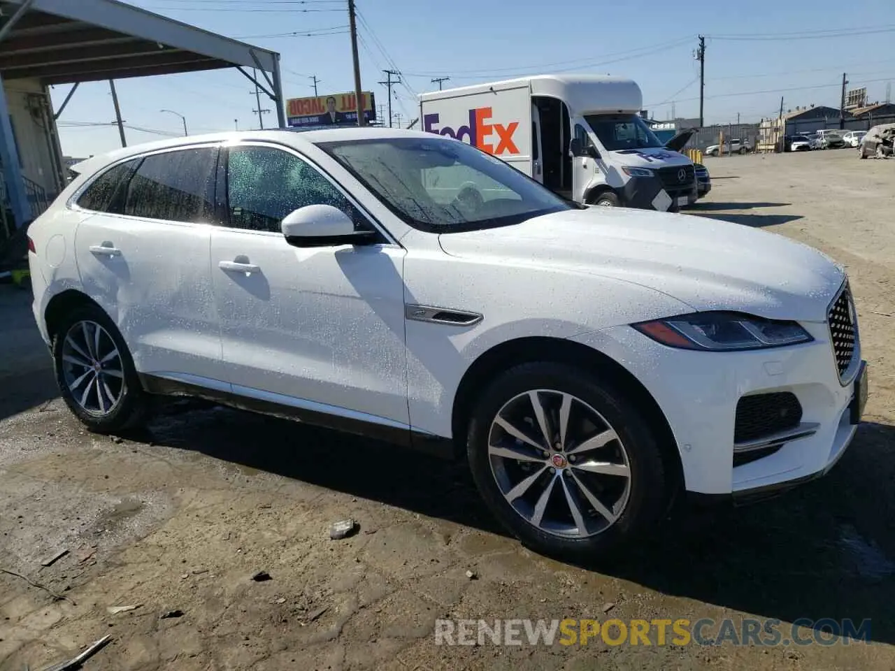 4 Photograph of a damaged car SADCJ2EX2MA677986 JAGUAR F-PACE 2021