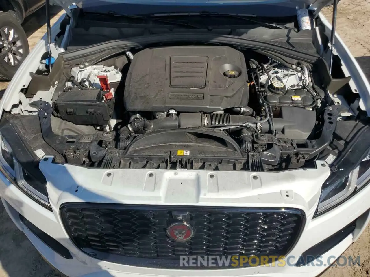 12 Photograph of a damaged car SADCJ2EX6MA687162 JAGUAR F-PACE 2021
