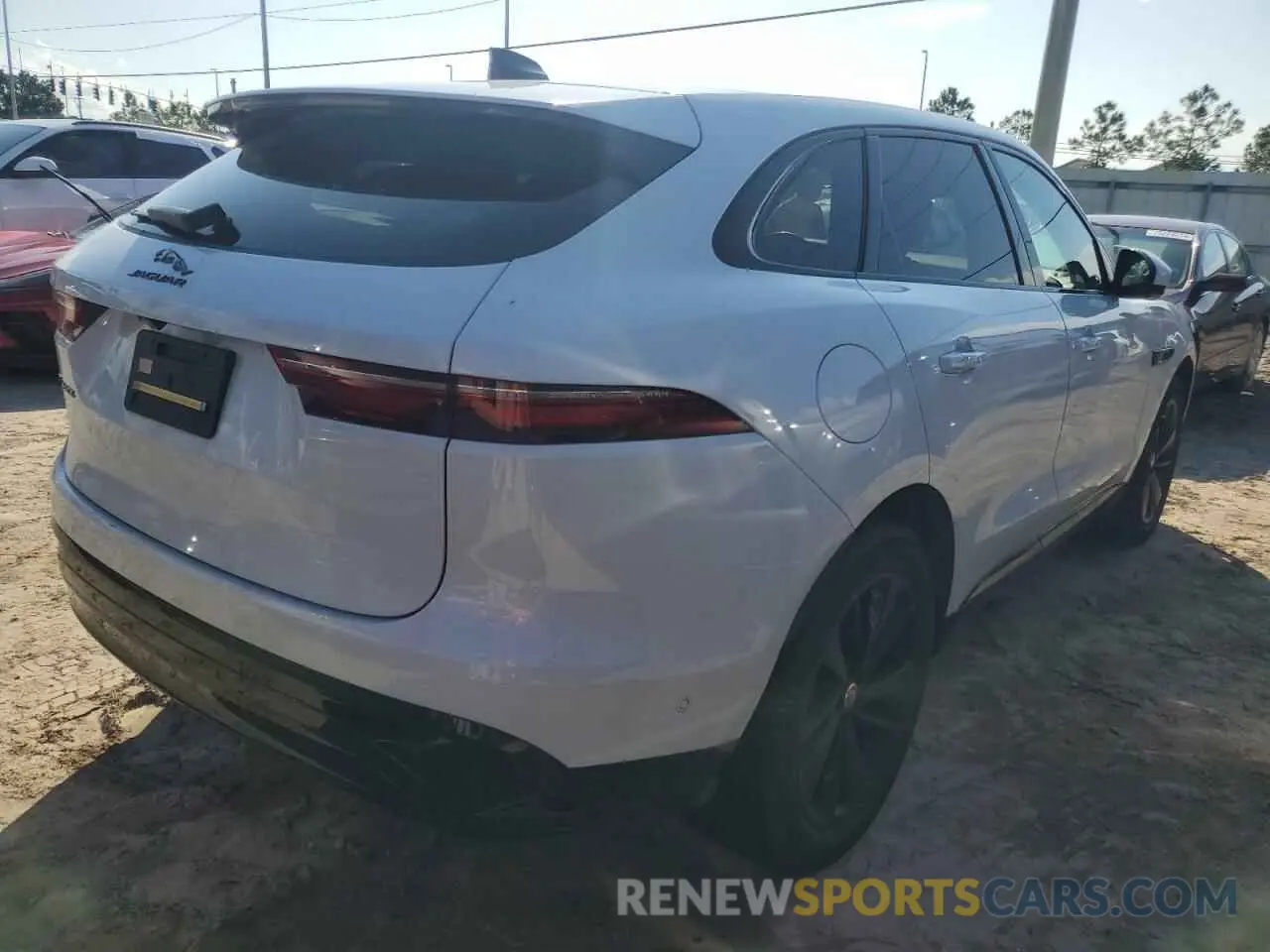 3 Photograph of a damaged car SADCJ2EX6MA687162 JAGUAR F-PACE 2021