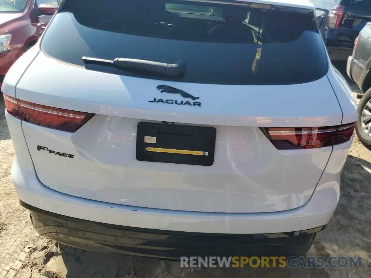 6 Photograph of a damaged car SADCJ2EX6MA687162 JAGUAR F-PACE 2021