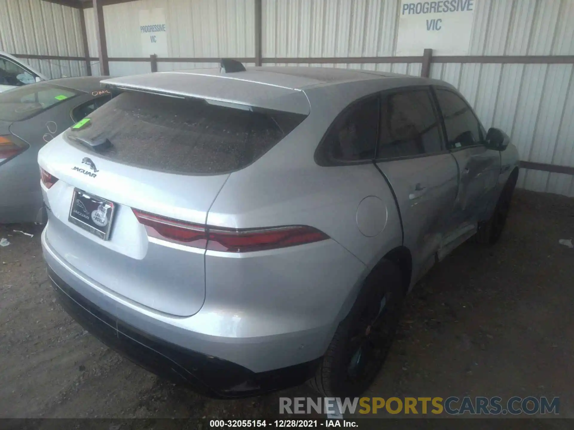 4 Photograph of a damaged car SADCJ2EX7MA686649 JAGUAR F-PACE 2021