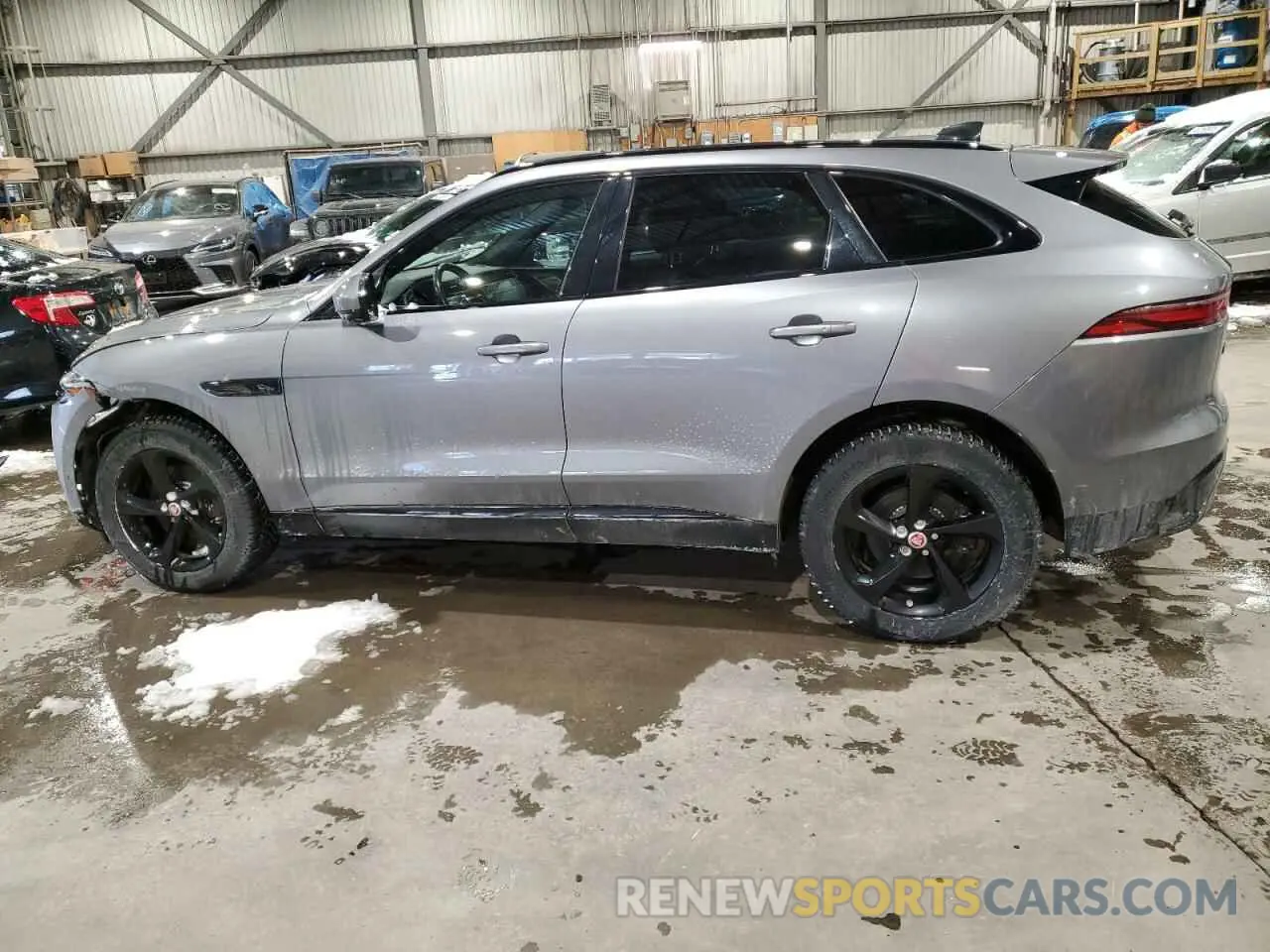 2 Photograph of a damaged car SADCJ2EX9MA683249 JAGUAR F-PACE 2021