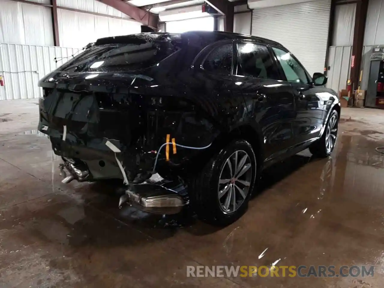 4 Photograph of a damaged car SADCJ2EX1NA697311 JAGUAR F-PACE 2022