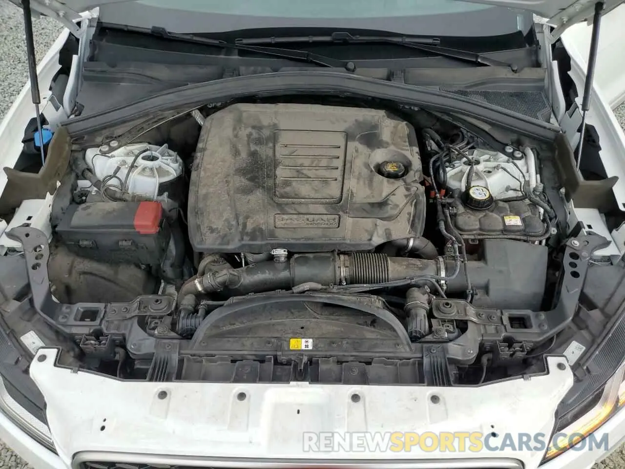12 Photograph of a damaged car SADCJ2EX3NA689792 JAGUAR F-PACE 2022