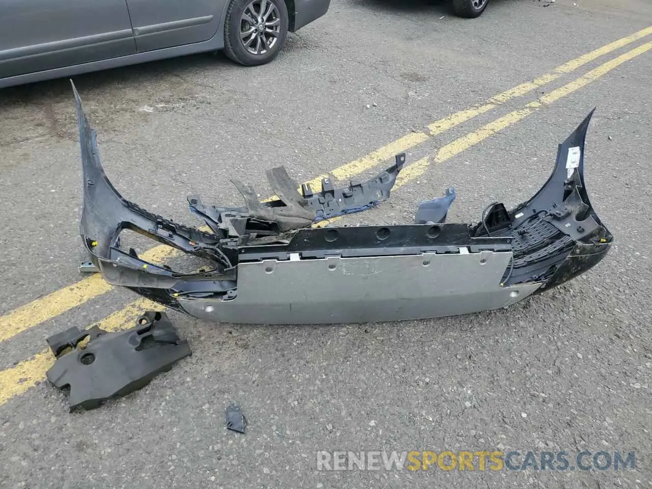13 Photograph of a damaged car SADCJ2EX4NA689249 JAGUAR F-PACE 2022
