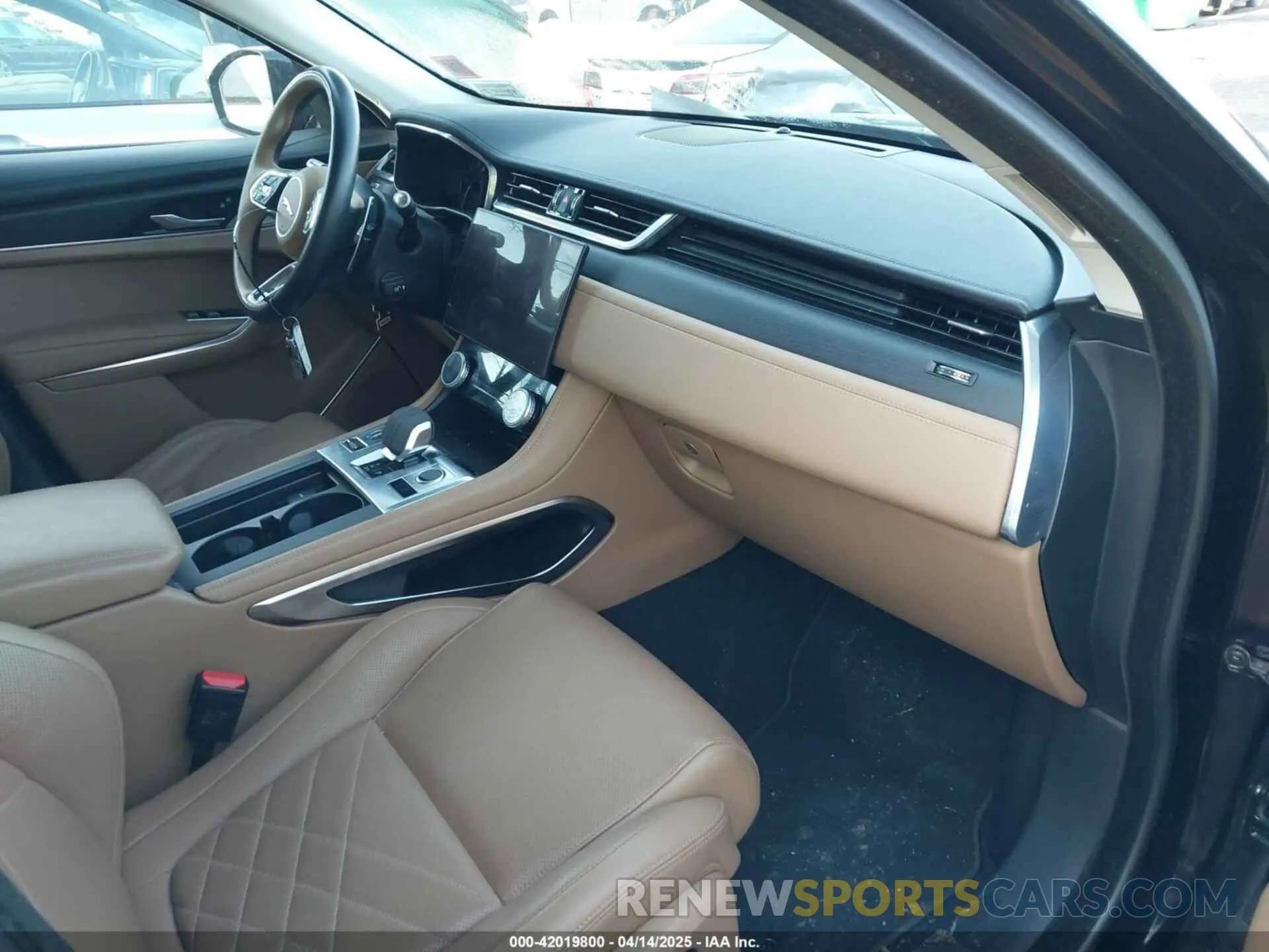 5 Photograph of a damaged car SADCJ2EX5NA698042 JAGUAR F-PACE 2022