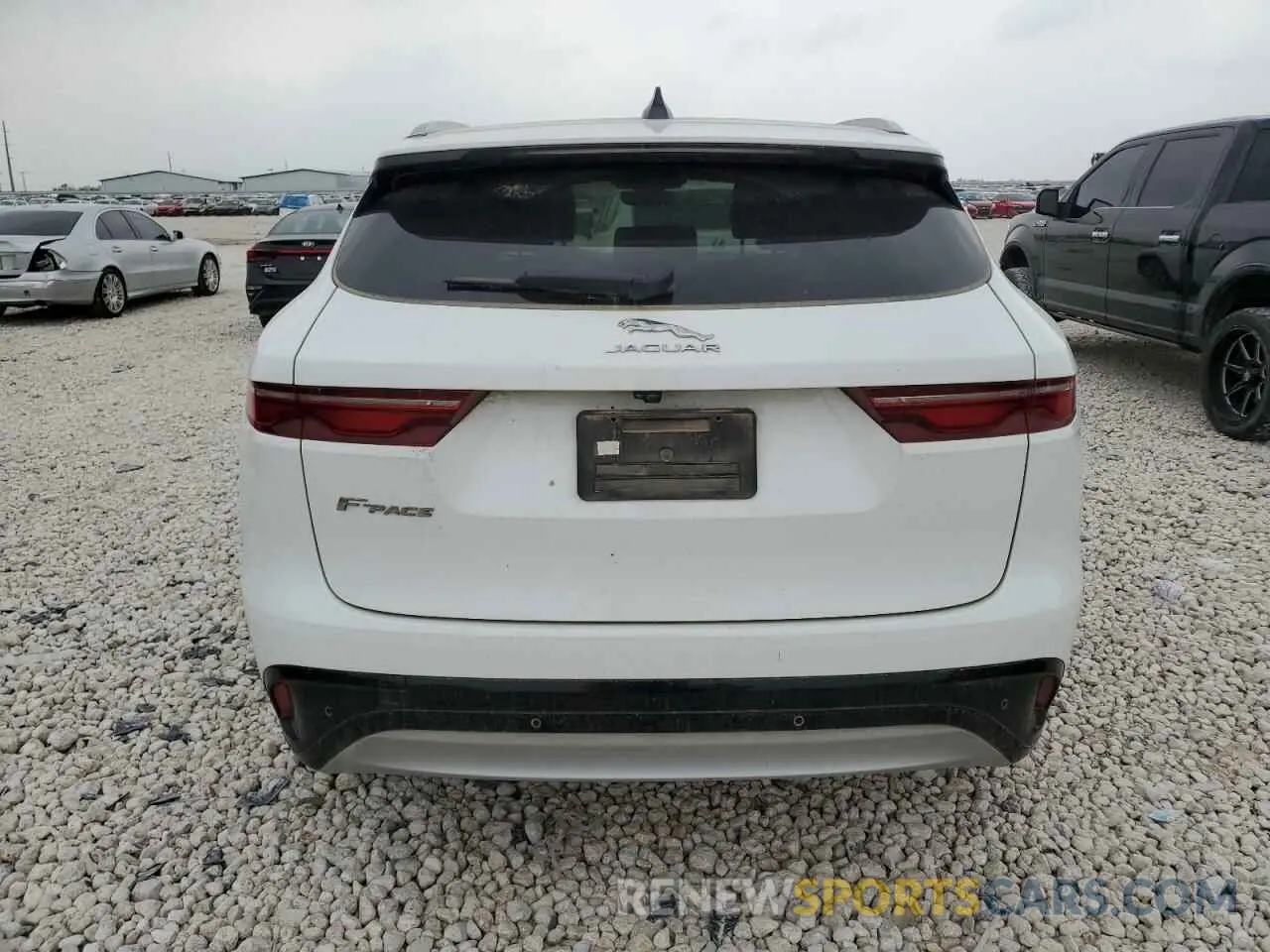 6 Photograph of a damaged car SADCJ2EX6NA702096 JAGUAR F-PACE 2022