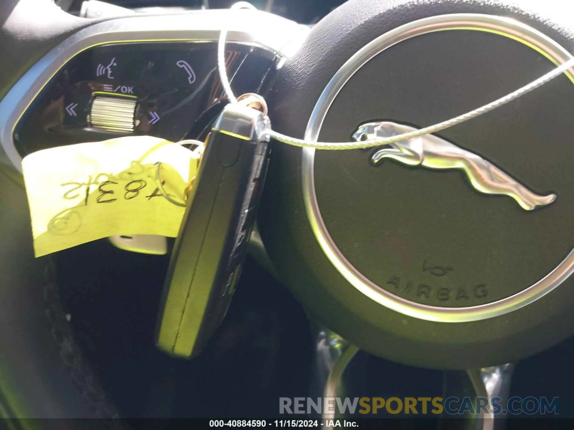 11 Photograph of a damaged car SADCJ2EX7NA697684 JAGUAR F-PACE 2022