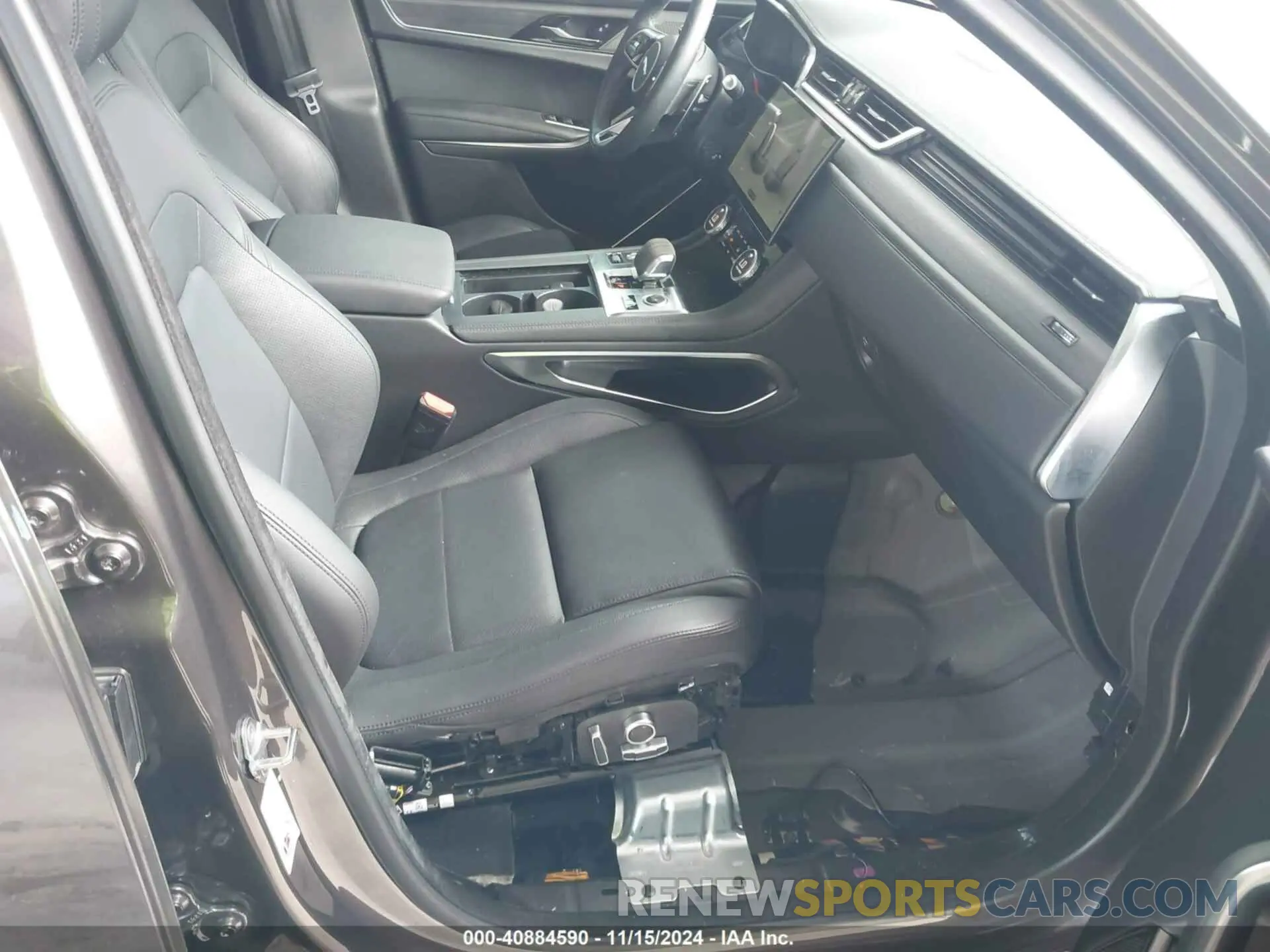 5 Photograph of a damaged car SADCJ2EX7NA697684 JAGUAR F-PACE 2022