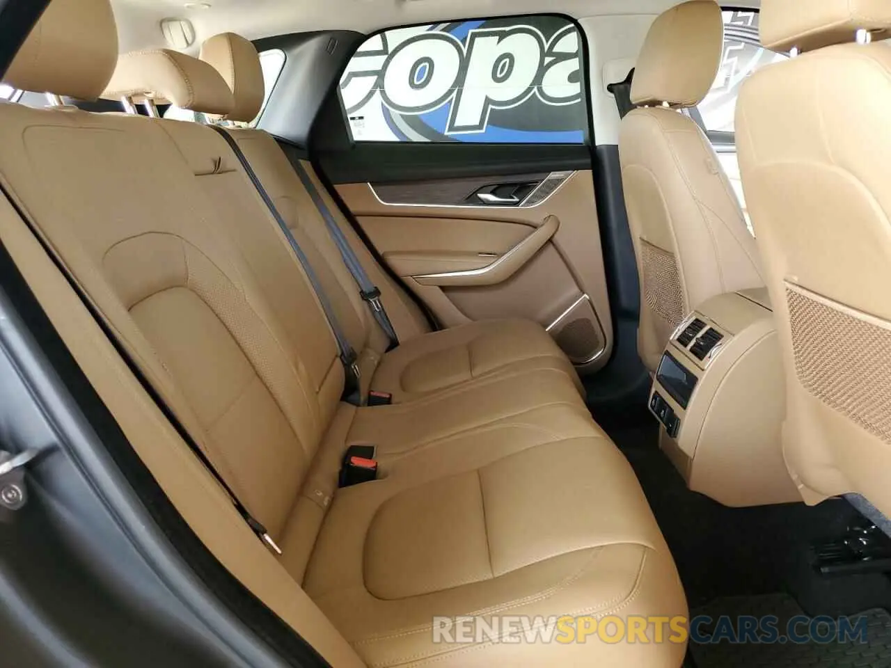 10 Photograph of a damaged car SADCJ2EXXNA689658 JAGUAR F-PACE 2022