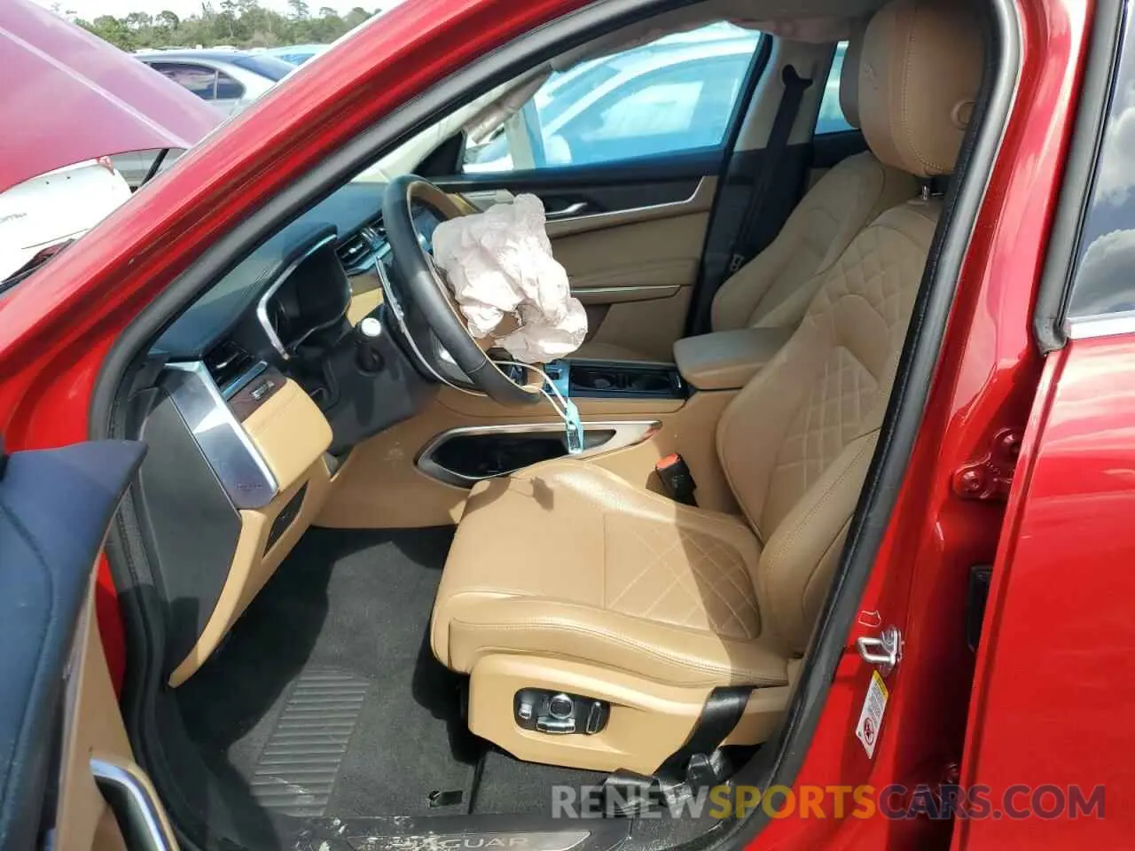 7 Photograph of a damaged car SADCJ2EXXNA698439 JAGUAR F-PACE 2022