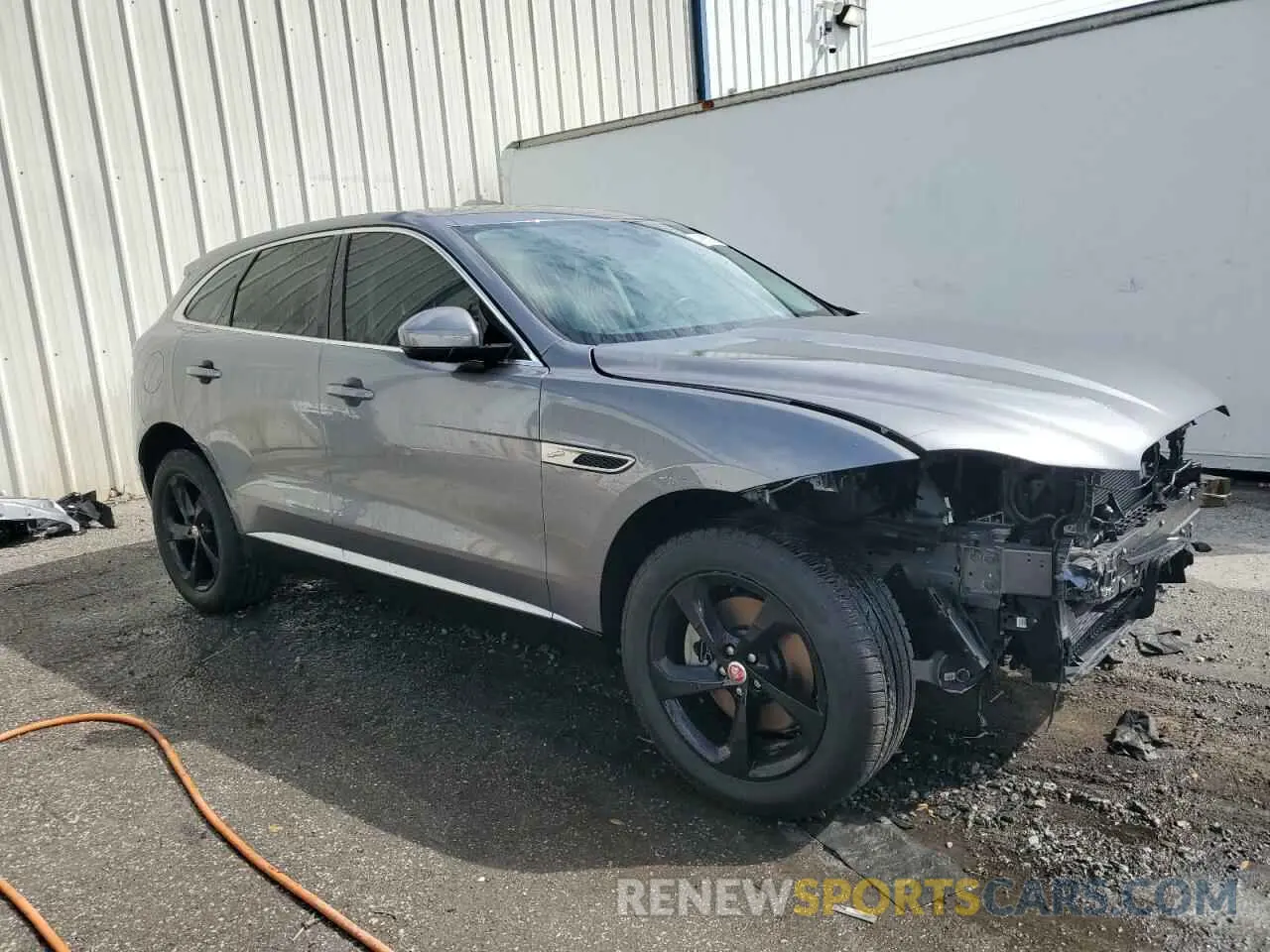 4 Photograph of a damaged car SADCJ2EX0PA714523 JAGUAR F-PACE 2023
