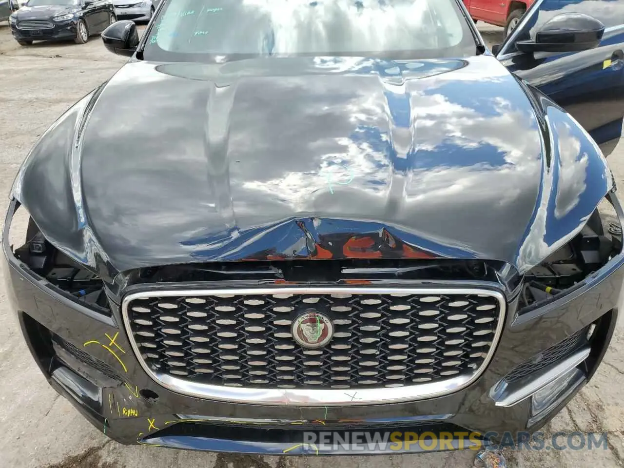 12 Photograph of a damaged car SADCJ2EX0PA718006 JAGUAR F-PACE 2023