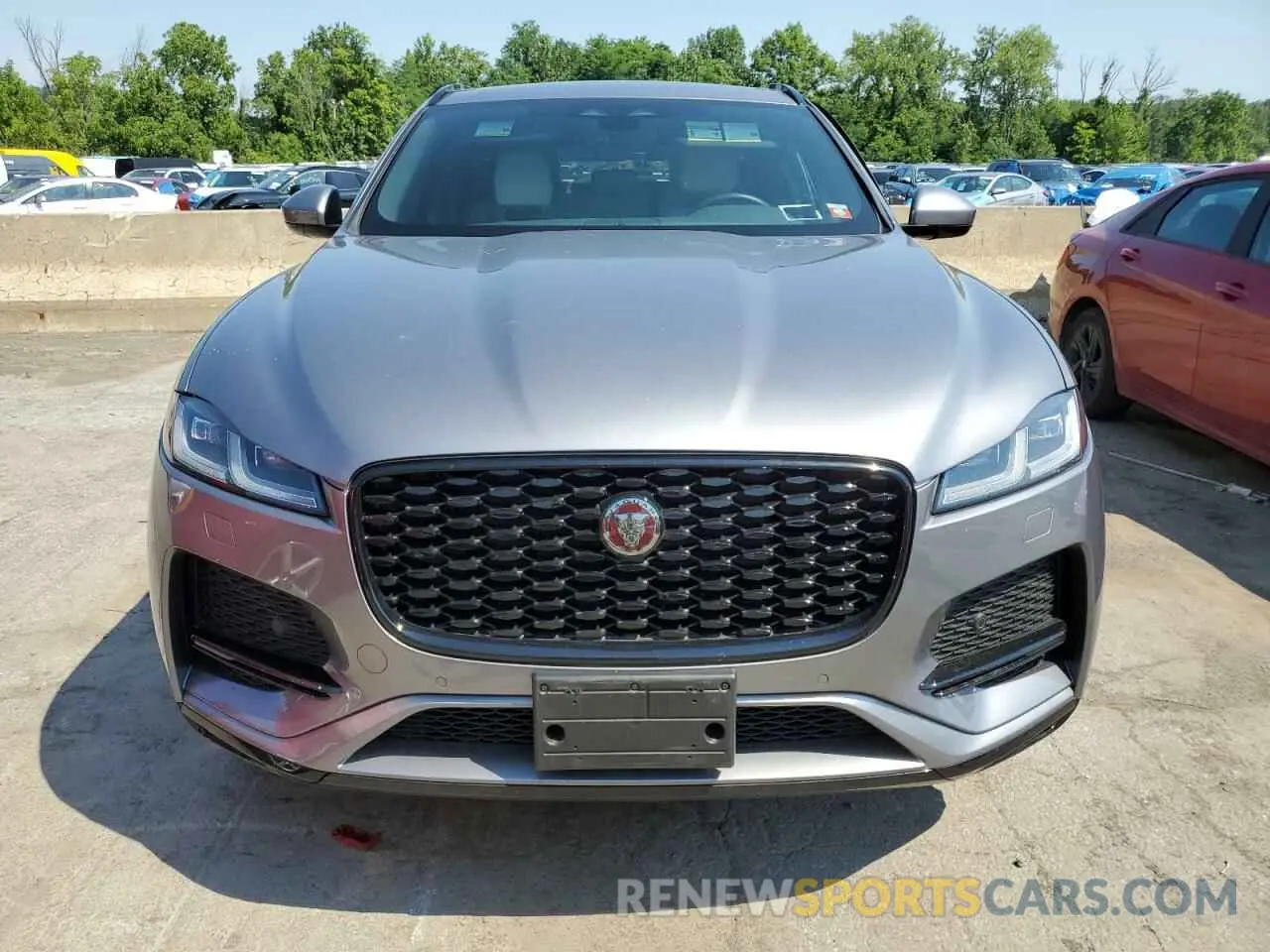 5 Photograph of a damaged car SADCJ2EX4PA708952 JAGUAR F-PACE 2023