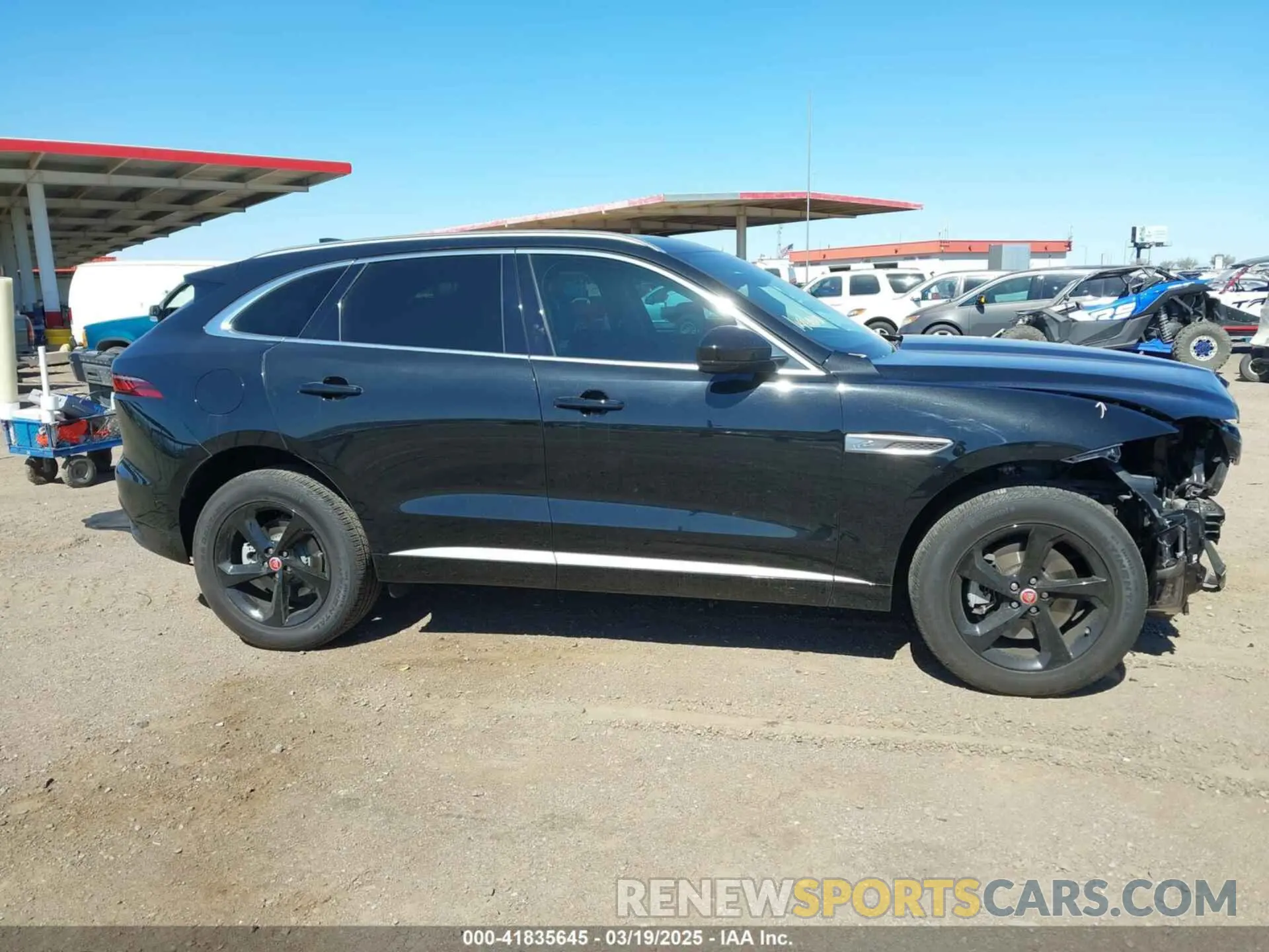 13 Photograph of a damaged car SADCJ2EX4PA713164 JAGUAR F-PACE 2023