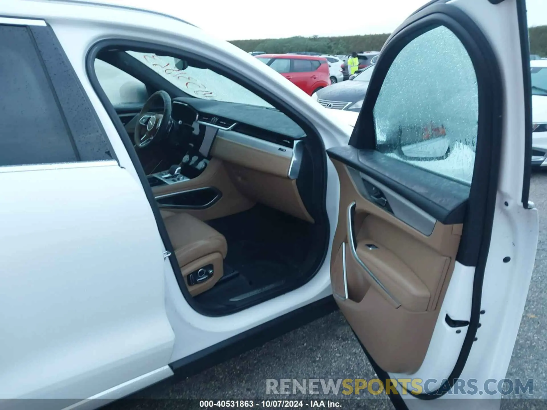5 Photograph of a damaged car SADCJ2EX5PA714467 JAGUAR F-PACE 2023