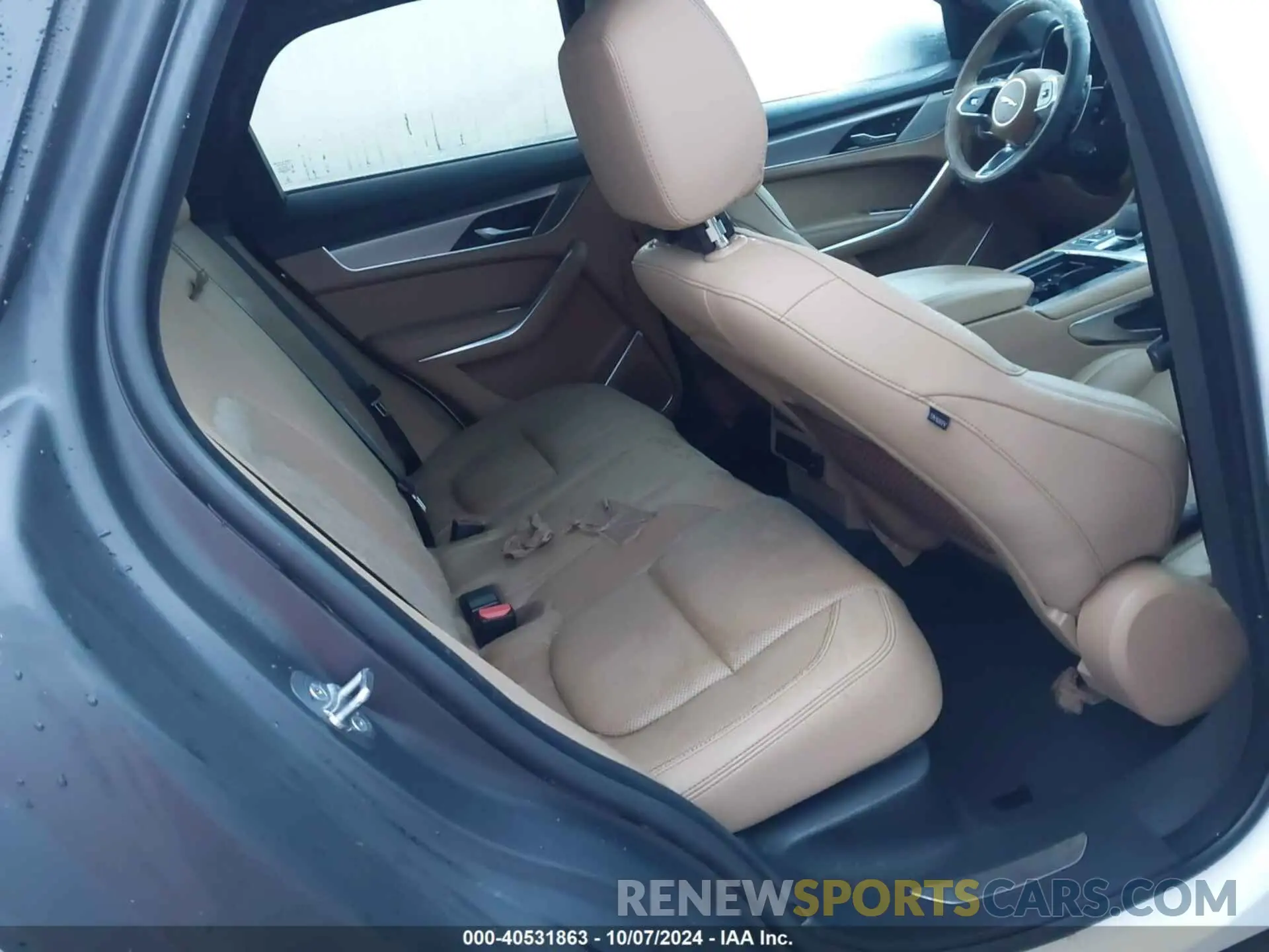 8 Photograph of a damaged car SADCJ2EX5PA714467 JAGUAR F-PACE 2023
