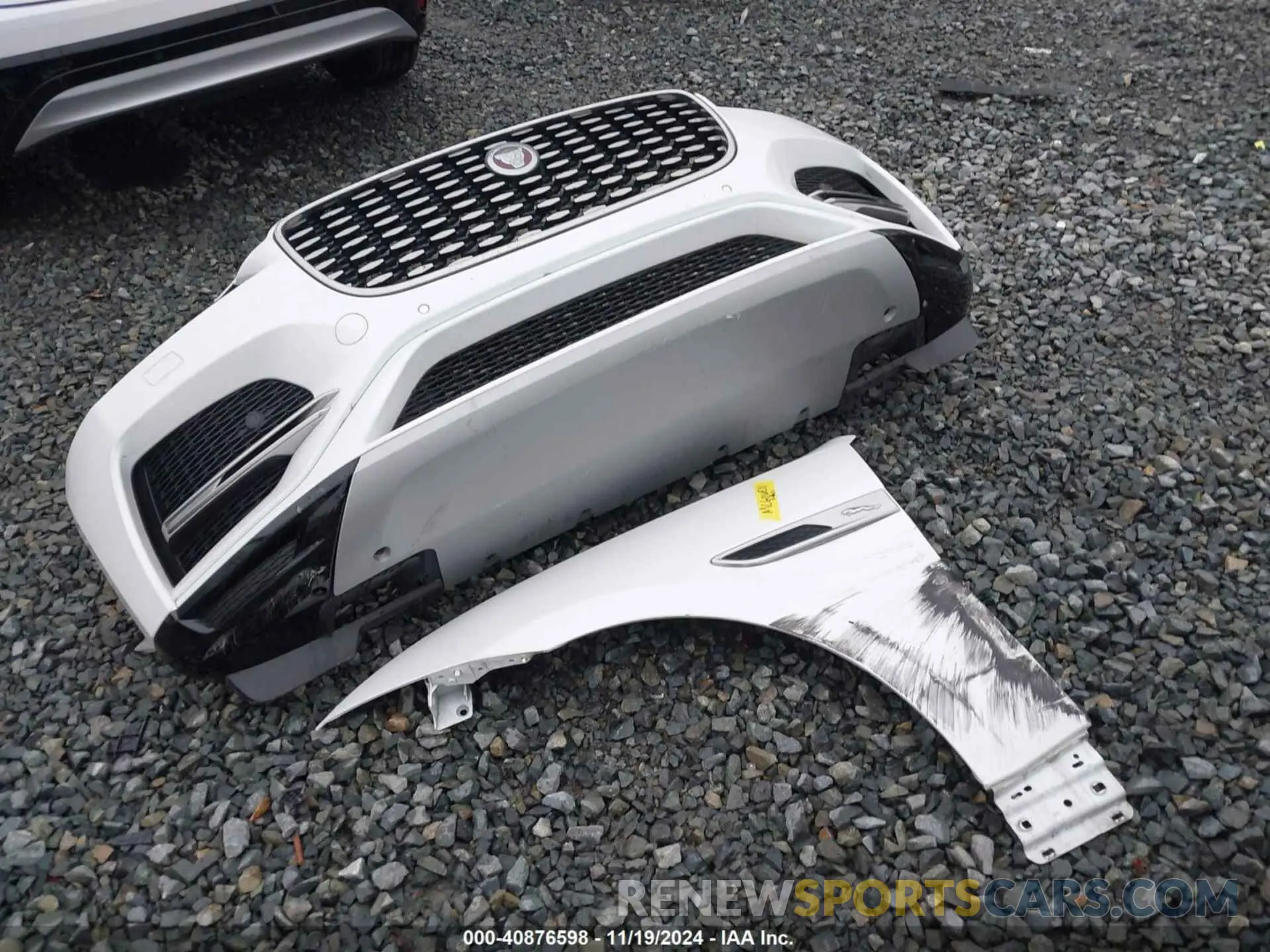 12 Photograph of a damaged car SADCJ2EX7PA705835 JAGUAR F-PACE 2023
