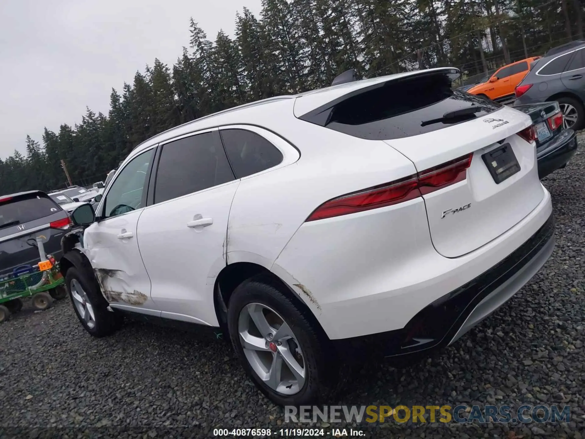 15 Photograph of a damaged car SADCJ2EX7PA705835 JAGUAR F-PACE 2023