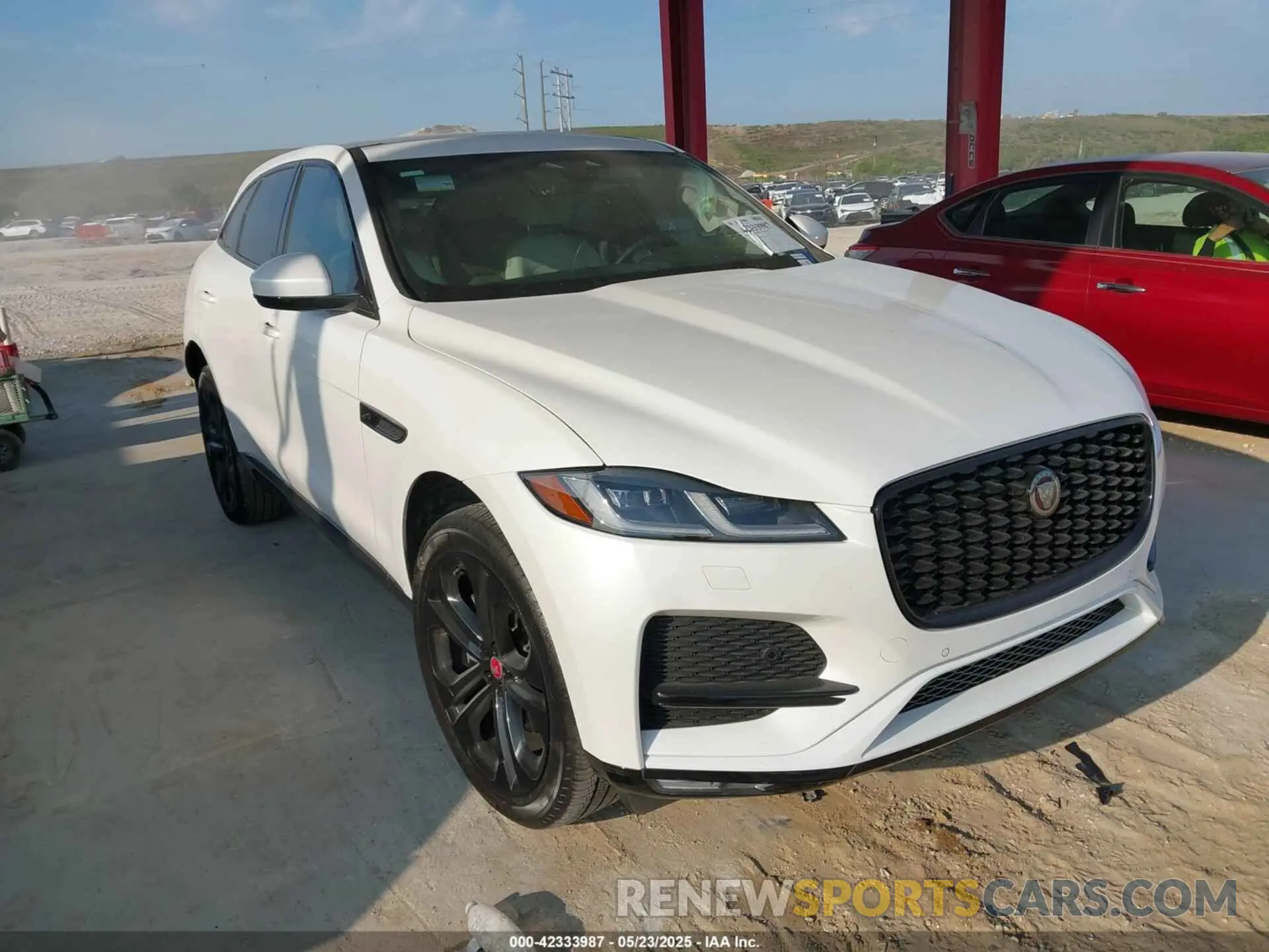 1 Photograph of a damaged car SADCJ2EX8PA708744 JAGUAR F-PACE 2023